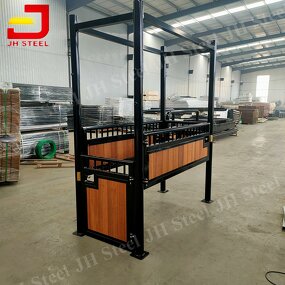 Horse Stock Manufacturer - Hot Selling Building Luxury Steel Frame Useful Equipment