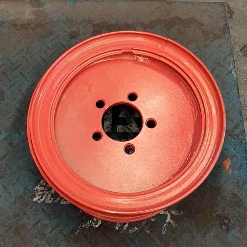 Solid Tire Manufacturer - 23 X 8.5-12 Right Hand for New Holland L553 L554