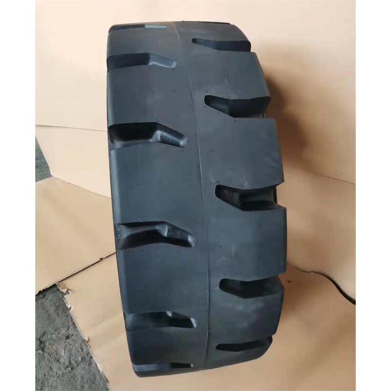 Solid Tire Manufacturer - Front Loader LW300KV LW300FN LW300KN 17.5-25 with Rim 12 Holes