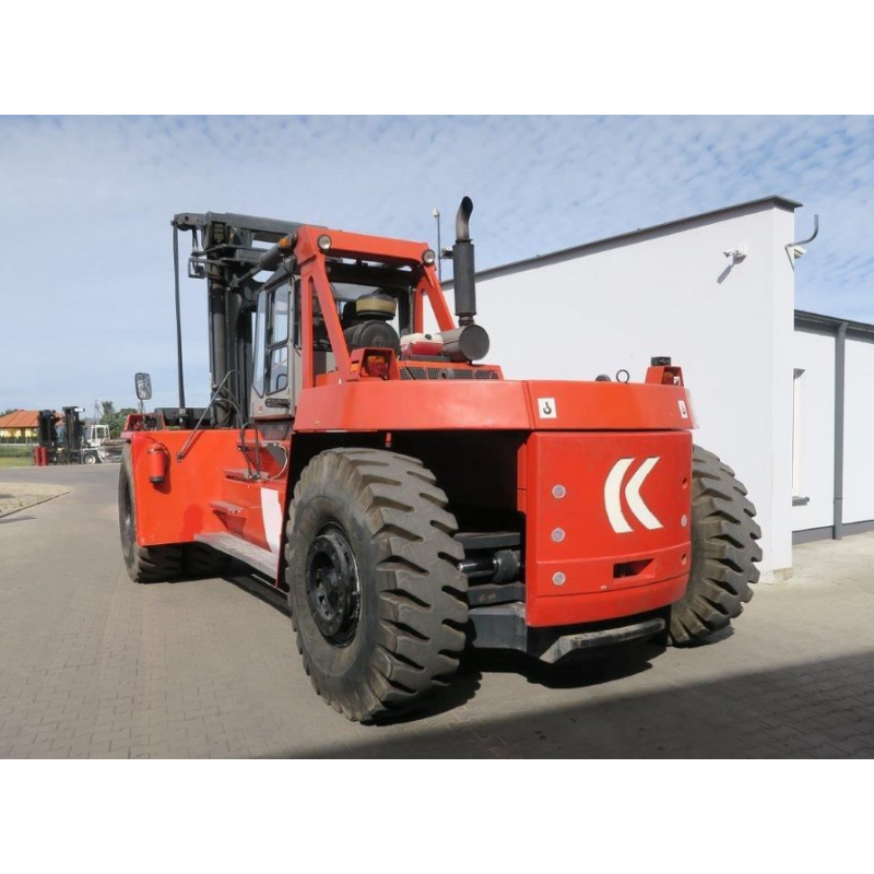 Tire Manufacturer - Kalmar DCD 370-12CS/ 420-12CS 18.00-25 PR32 TL for Port