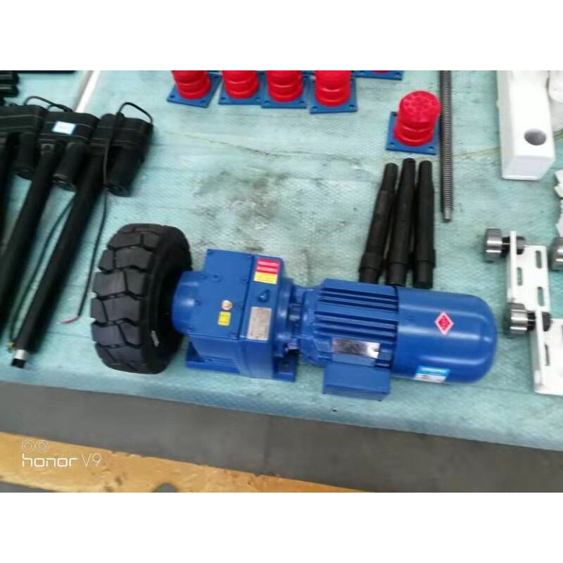 Solid Tyre Manufacturer - Special 4.00-4 with Black Rim 2.50 for Trailers