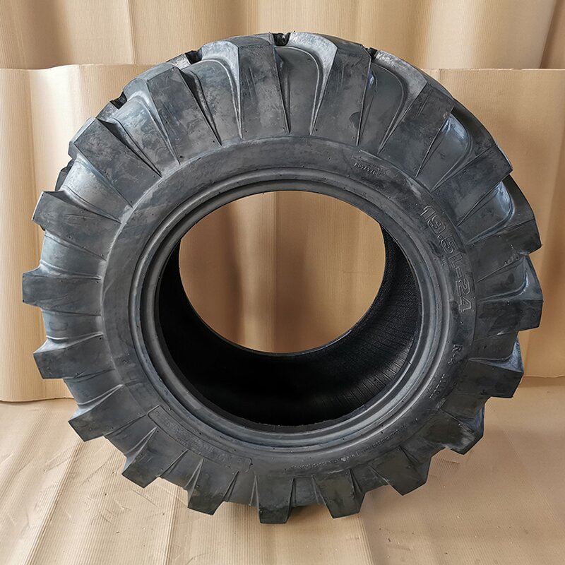 TYRES Manufacturer - Back Tyres 19.5L-24-R4 Grader Telehandler Front Tyres 12.5-18 for TEREX TX60B