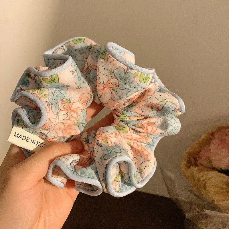Scrunchies Manufacturer - Wholesale New Fashion Large Floral Print Satin and Silk Fabric for Girls