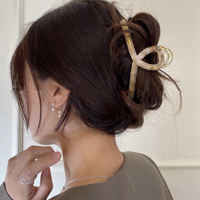 Claw Hair Clip Manufacturer - Women's Premium Back Metal Shark Clip High-end Headwear