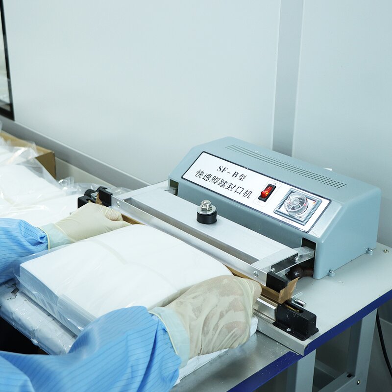 Cleanroom Wipers Manufacturer - Professional Eco-Friendly Square Dust-Free Paper for Industrial Electronic Cleaning