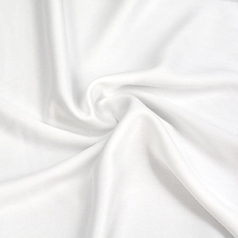 Cleaning Cloths Manufacturer - Sterile Square for Cleanroom Environments