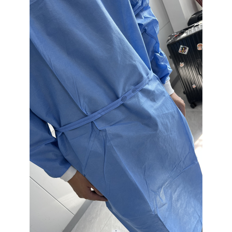 Disposable Isolation Gown Manufacturer - Fast Shipping 45gsm SMS 120x140cm with 3cm Knitted Cuff