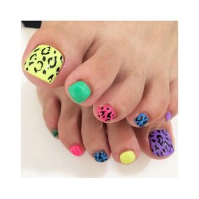 Custom French Toenails - Short Full Cover Wearable Press on Fake Toenails