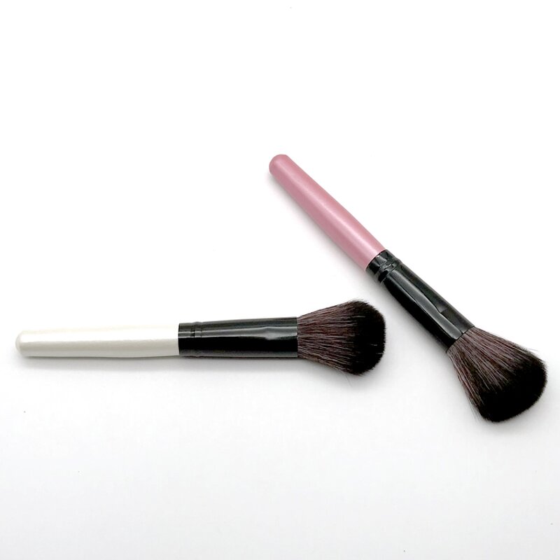 Foundation Makeup Brush - Nylon Bristle BB Cream Blush Facial Beauty Tool