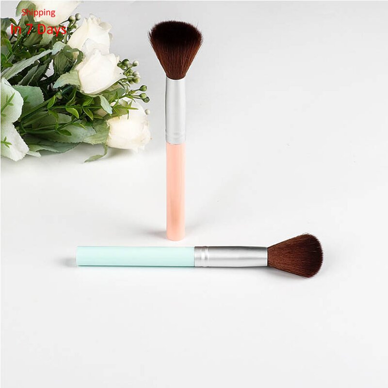 Fan Makeup Brush - Artificial Hair Blending Highlighter Contour Wood Handle Vegan