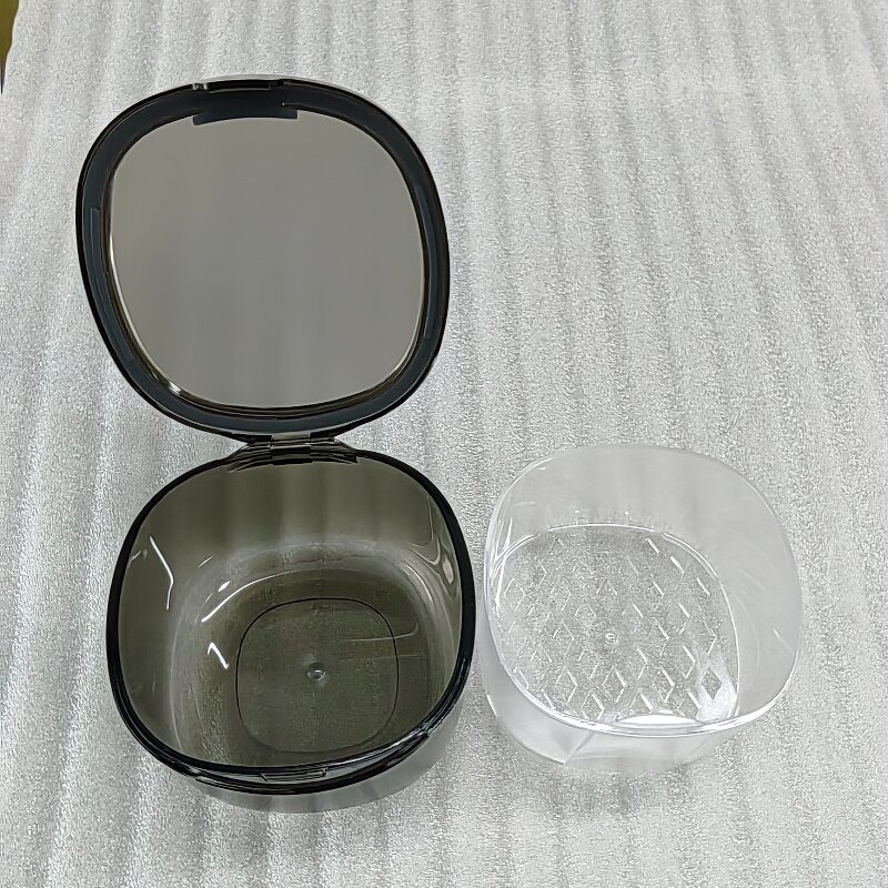 Dental Retainer Case - Colorful Plastic Storage Aligner for Orthodontic Braces