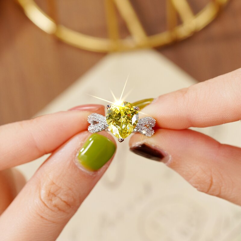 Rings Manufacturer - Classic Big Water Drop Design with Green Crystal Zirconia