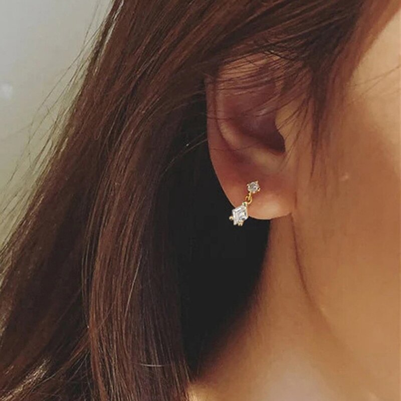 Earrings Manufacturer - Gorgeous Round Brilliant Zircon with Imitated Pearl Drop