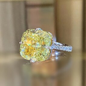 Rings Manufacturer - Exquisite Snowflake Design Oval Cubic Zirconia Twist Bridal