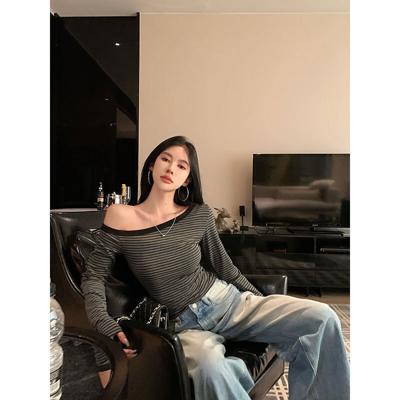 Long Sleeve T-Shirt Manufacturer - 2026 Vintage Striped One Shoulder Korean Casual