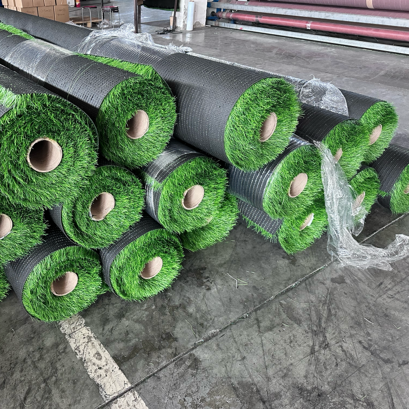 Artificial Grass Manufacturer - High Quality Natural Green Premium Landscaping Product
