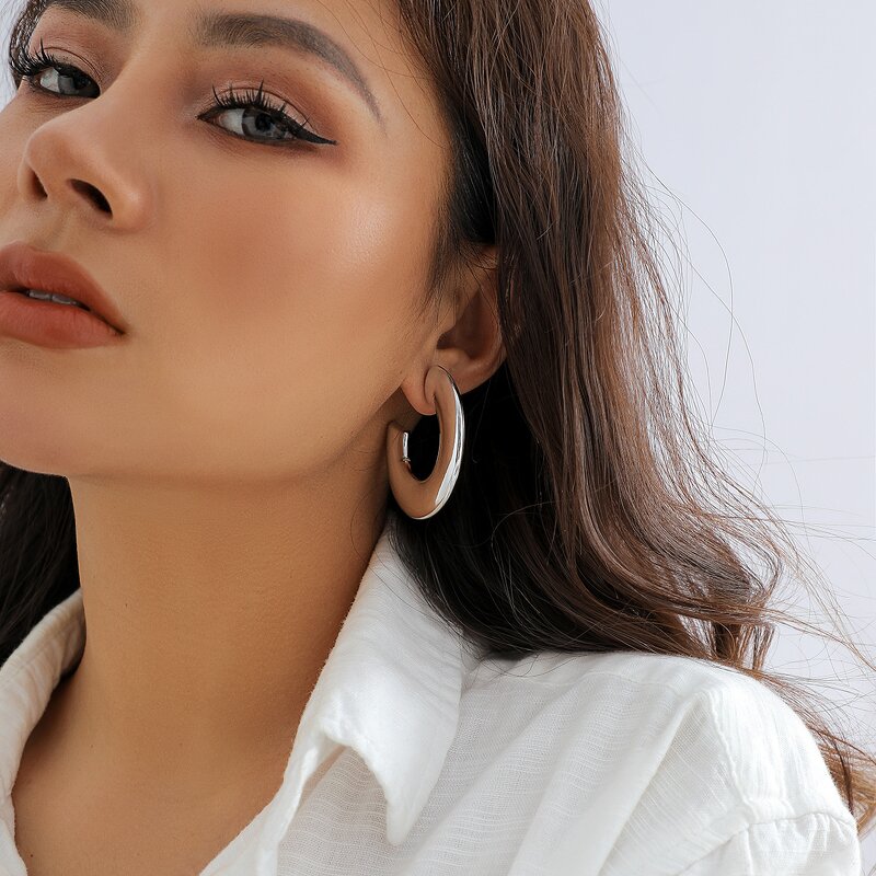 Stud Earrings Manufacturer - Geometric Punk CC Shape Alloy Thick Ring Hip Hop Party Women Fashion