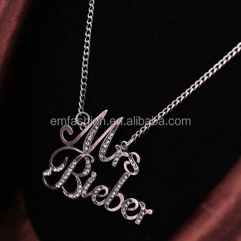 Pendant Necklace Manufacturer - Custom Vintage Mrs Bieber Crystal Link Chain Girls Party Jewelry