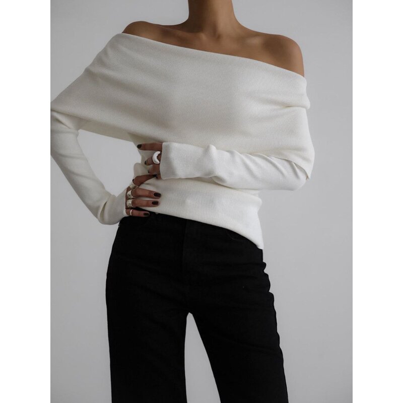 Women's Off Shoulder Top Manufacturer - Long Sleeved Knitted Solid Color One Shoulder Sexy Slim
