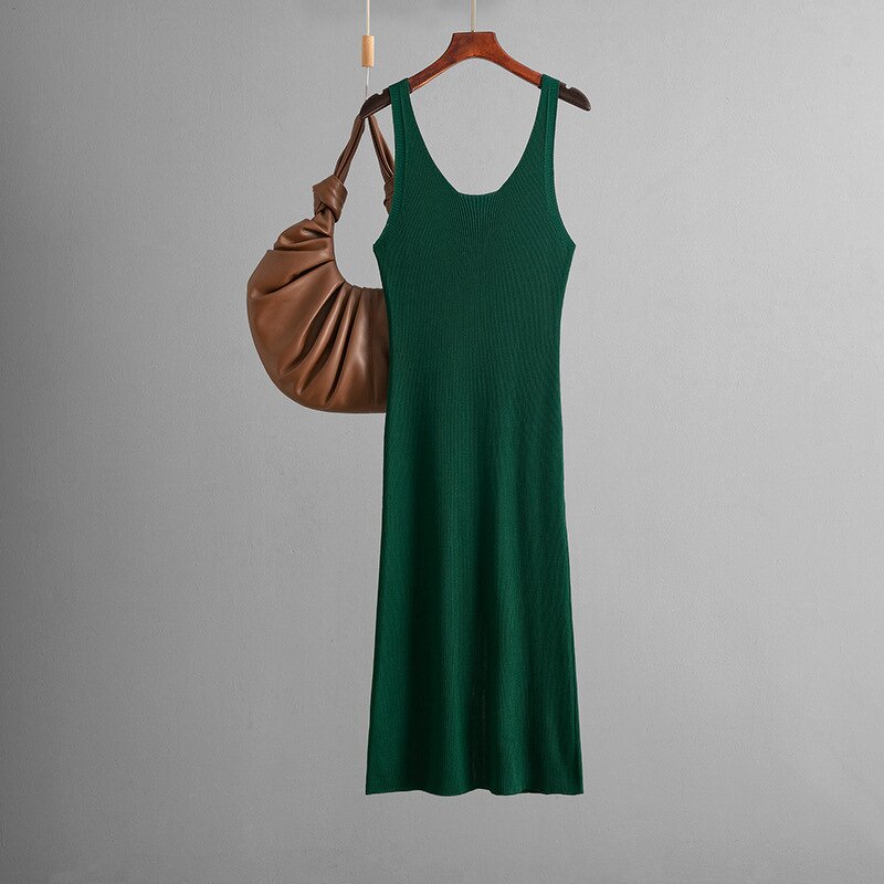 Knitted Suspender Dress Manufacturer - Solid Color Back Slit Bag Buttocks for Women Summer
