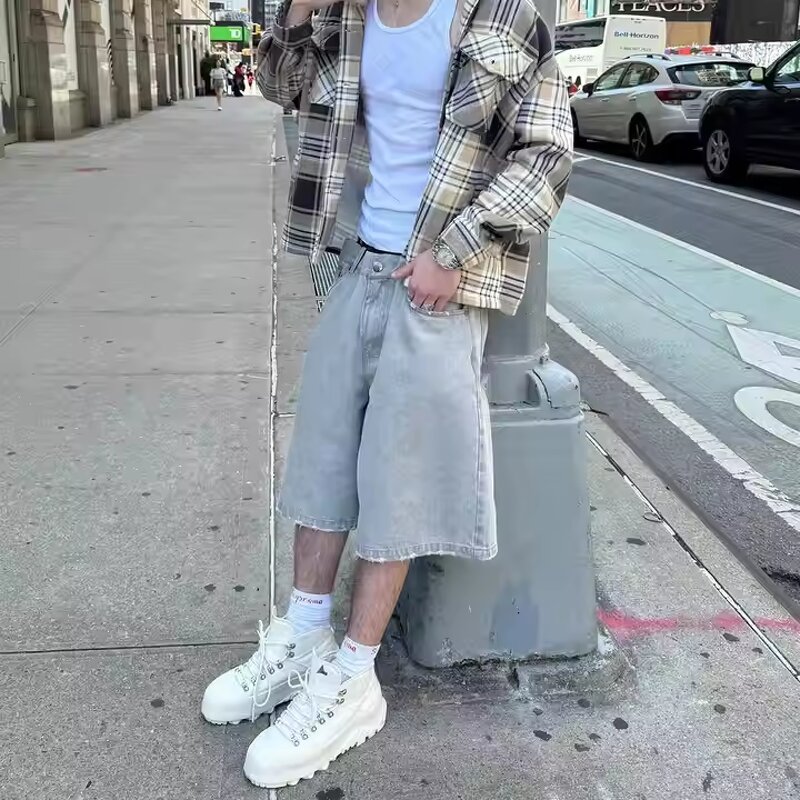 Men's Denim Shorts Manufacturer - Summer Vintage Washed Plain Straight High-Waist Low-rise Distressed Shorts