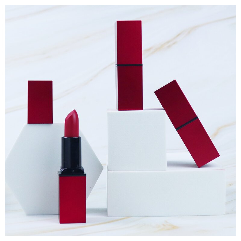 Lipstick Manufacturer - Custom Vegan Long Lasting Moisturizing Private Label Matte Make Your Own