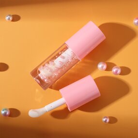 Lip Oil Manufacturer - Private Label Cruelty Free Vegan Non Sticky Essential Hydrating Nourishing Caviar Essence