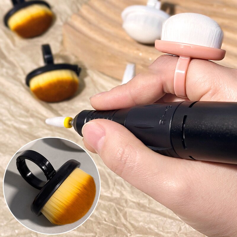 Dust Cleaning Brush Manufacturer - Oval Black & White Ring-Shaped Nylon Manicure Tool