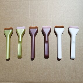 Foundation Brush Manufacturer - New Hot-Selling Single Wide Tongue-Shaped Seamless