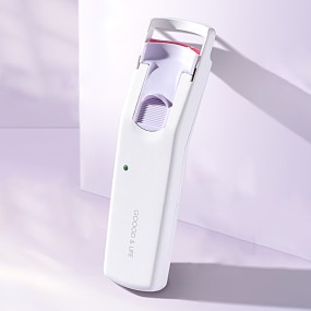Heated Eyelash Curler Manufacturer - Mini Travel Portable Fast Heated up Compact Plastic Beauty