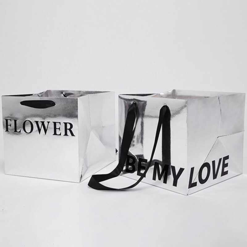 Wholesale Handmade Small Luxury Glossy Sliver Waterproof Stand Gift Rose Flower Bouquet Paperboard Packaging Cotton Rope Bag