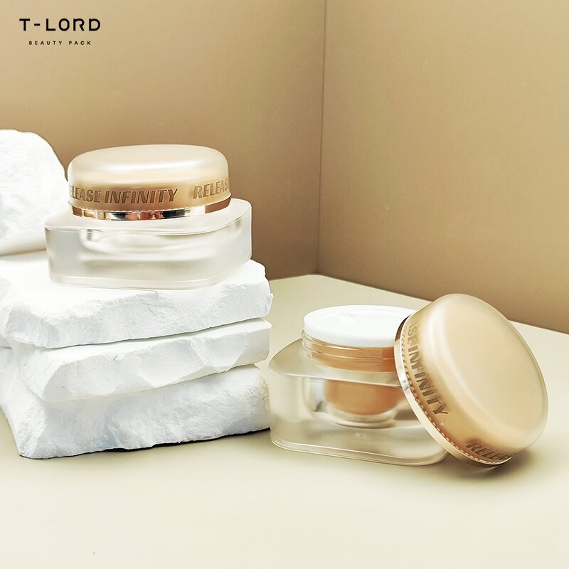 60ml Double-Walled Plastic Cosmetics Packaging for Skin Care Serum Face Cream Facial Cleanser Toner Lotion Cream Pump Sprayer