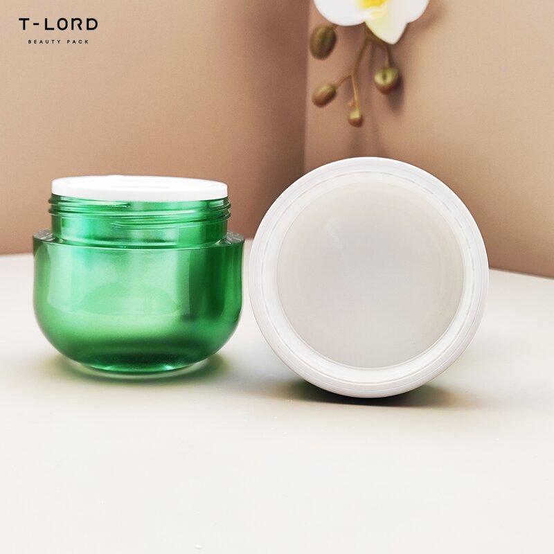 Luxury Square Cosmetic Set Packaging Containers 100ml Capacity Plastic Bottles Jars Pump Seal for Facial Cleanser Face Masks