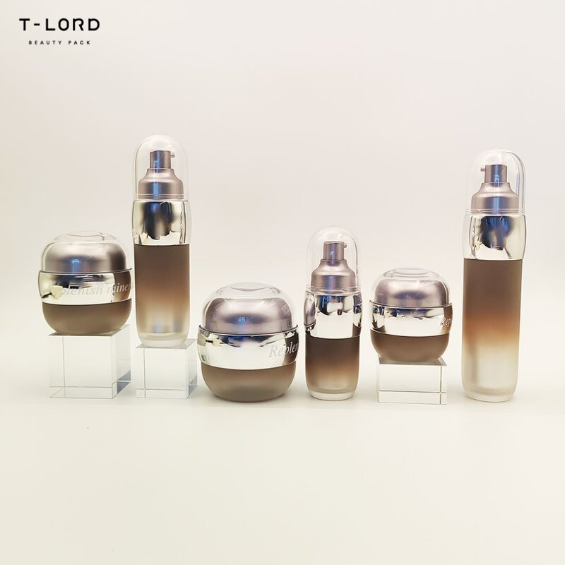 Cosmetic Jar Bottle Set Plastic Lotion Bottle with Pump Head for Skin Care Packaging Durable and Easy-to-Use Containers