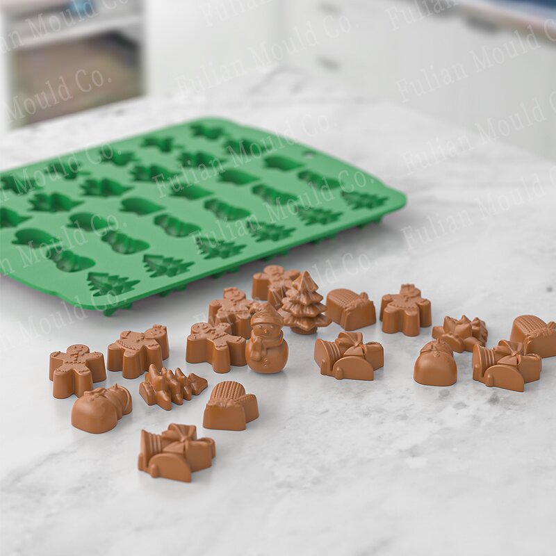 Christmas Silicone Chocolate Mold Manufacturer - 5in1 BPA Free Cake Decor Cookie Candy Gummy Baking Tool