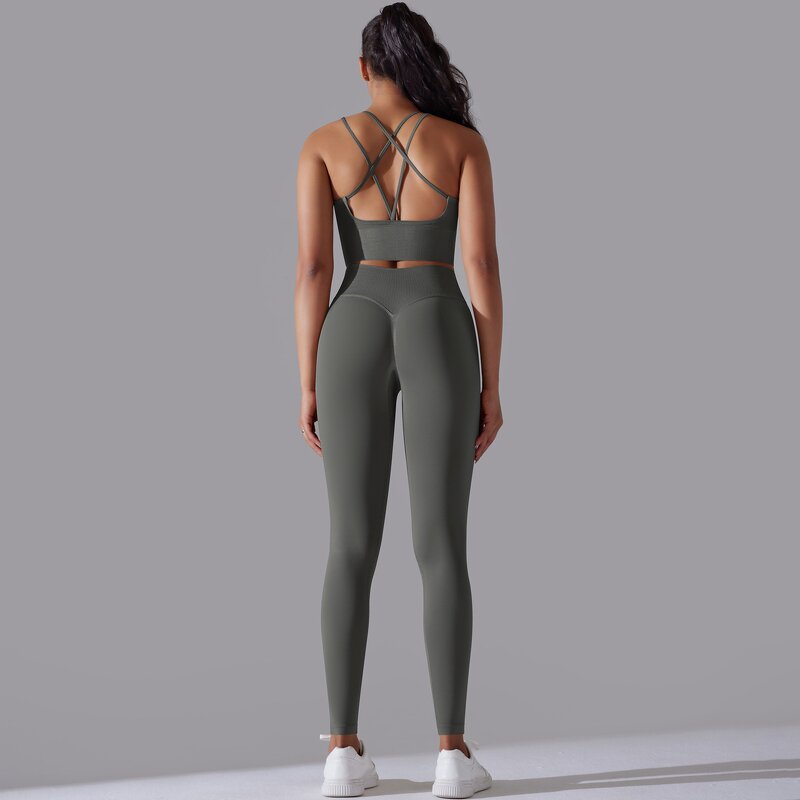 Yoga Outfit Set Manufacturer - Seamless Knitting Beautiful Back Close-fitting