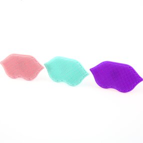 Lip Brush Manufacturer - Customized Mini Silicone Mouth Shaped Exfoliating