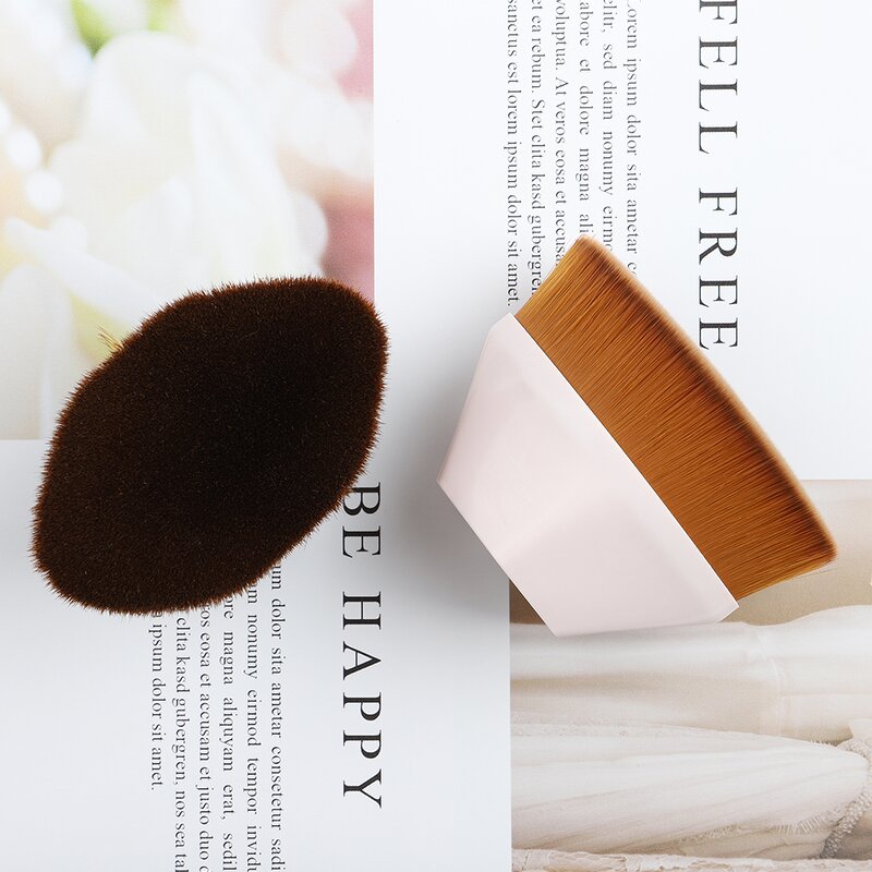 Hexagon Kabuki Brush - NO.55 Liquid Powder Foundation Blending Brush with Case