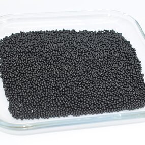 Seaweed Granular Fertilizer - Organic Shiny Black Slow Release Type for Agriculture
