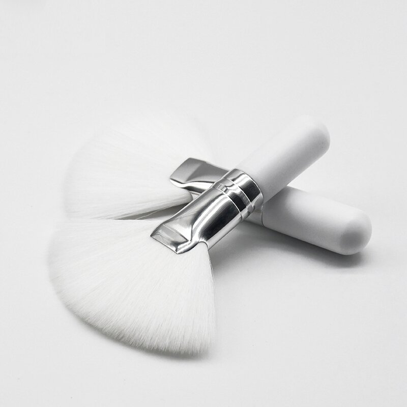 Synthetic Fiber Fan Brushes - Factory Price Mini Wooden Handle Facial Cleaning Tool