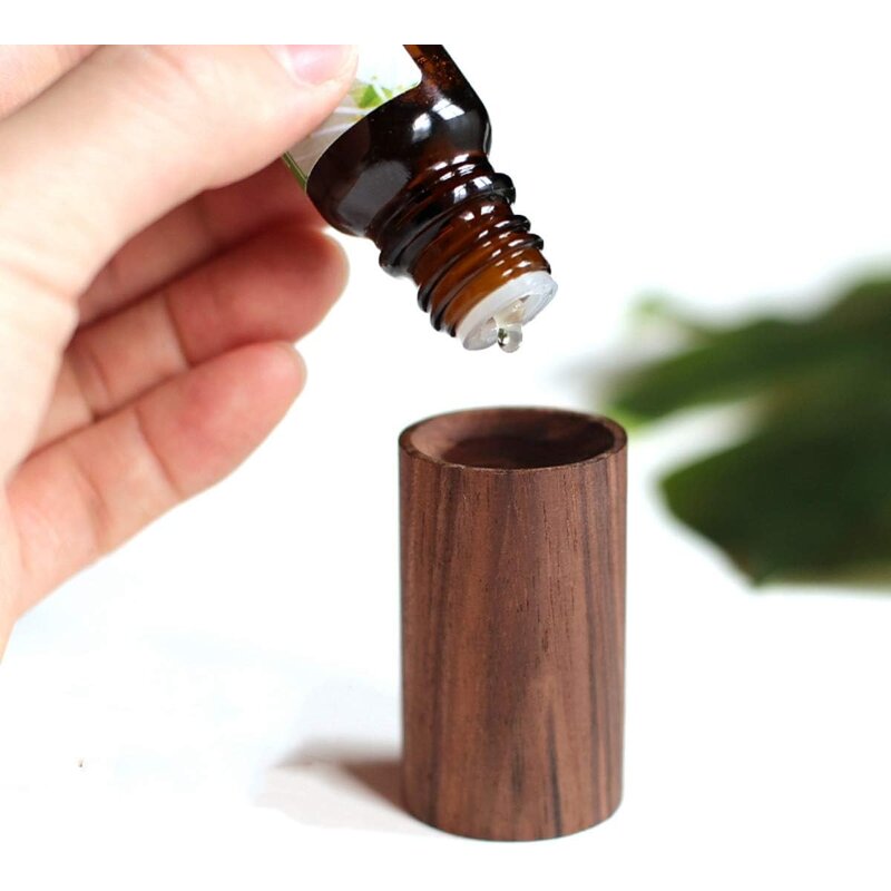 Wooden Car Diffuser - Aromatherapy Essential Oil Vehicle Air Freshener Tool