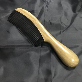 Buffalo Horn Comb - Handmade No Static Green Sandalwood Handle Rounded Tool