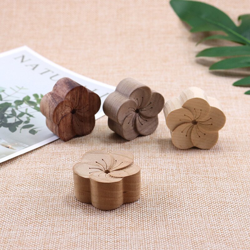 Wood Flower Diffuser - 2Pcs Essential Oil Vent Clip Aromatherapy Sleep Tool
