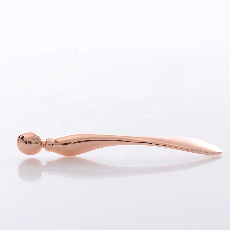 Makeup Spatula Manufacturer - Wholesale Luxury Mini Metal Eye Cream Applicator Wand Stick Patterned Roller