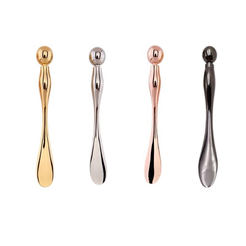 Makeup Spatula Manufacturer - Wholesale Luxury Mini Metal Eye Cream Applicator Wand Stick Patterned Roller