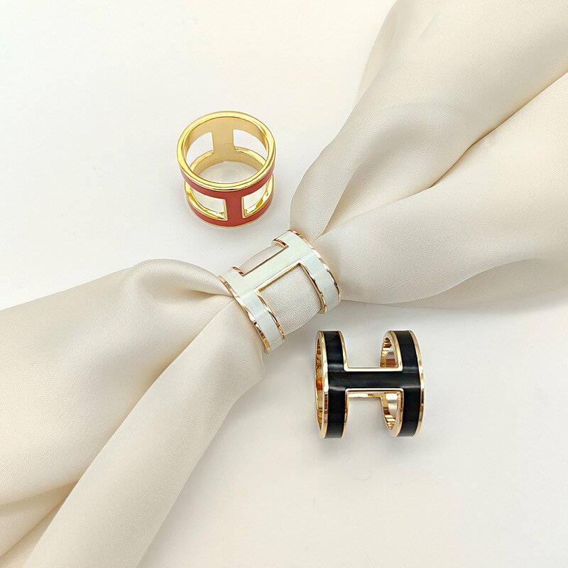Stainless Steel Scarf Ring - Simple Gold Plated Ellipse Corner Knotting Tool