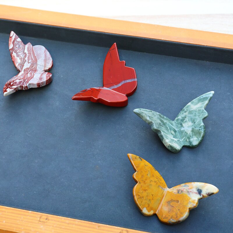 Butterfly Wings Manufacturer - 3D Small Flying Hand Carved Crazy Lace