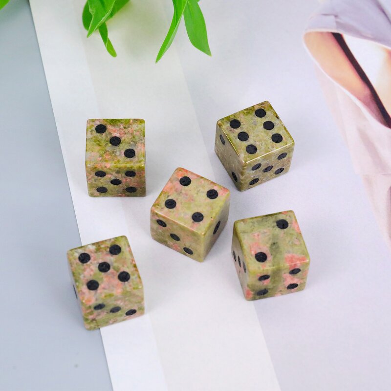 Quartz Cube Manufacturer - Reiki-Inspired Feng Shui 15mm White Dots Square