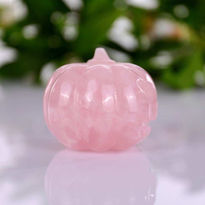 Halloween Decoration Manufacturer - Natural Crystal Carving Pumpkin Skull