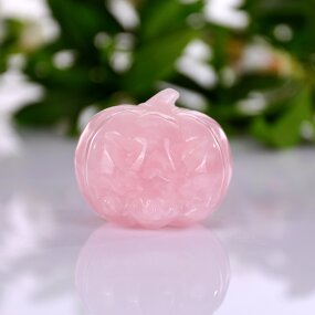 Halloween Decoration Manufacturer - Natural Crystal Carving Pumpkin Skull